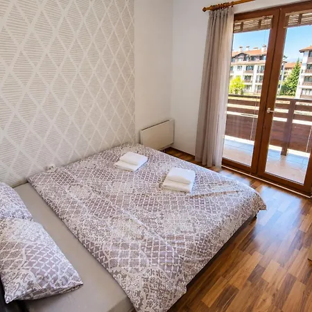 Pirin Heights Mountain View 200m From Road Daire Bansko