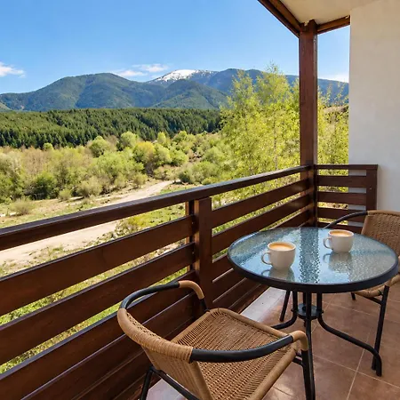 Daire Pirin Heights Mountain View 200m From Road *